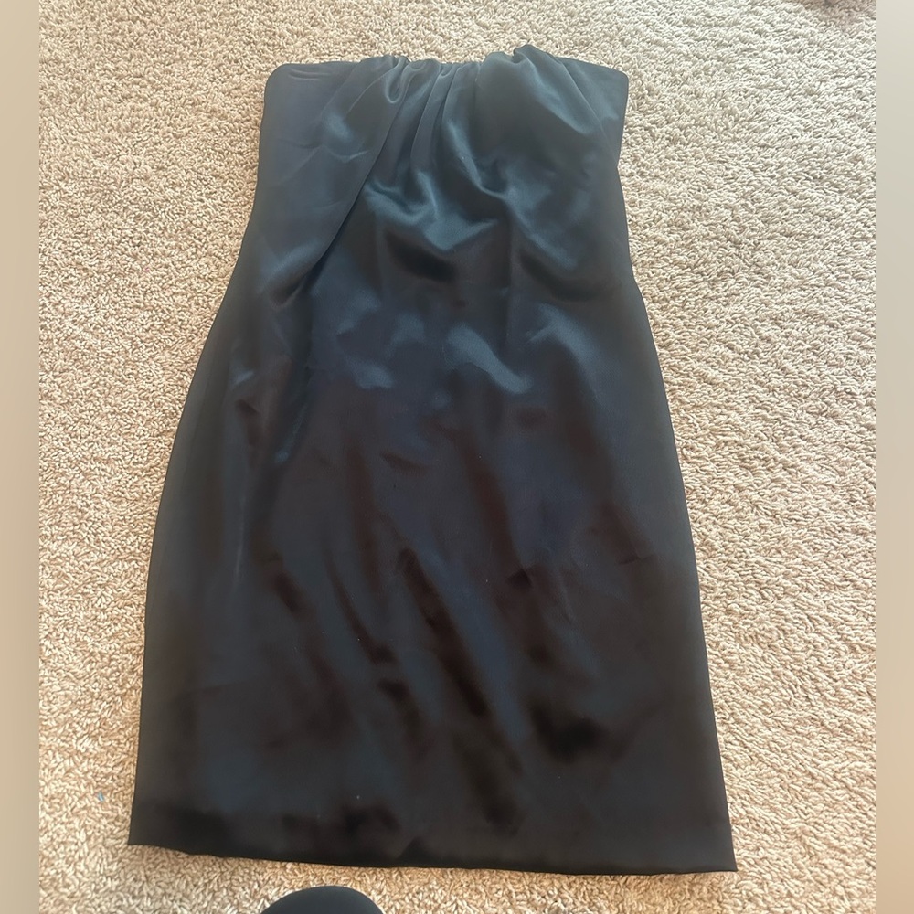 Allen Schwartz Elegant Black Evening Dress Size 4